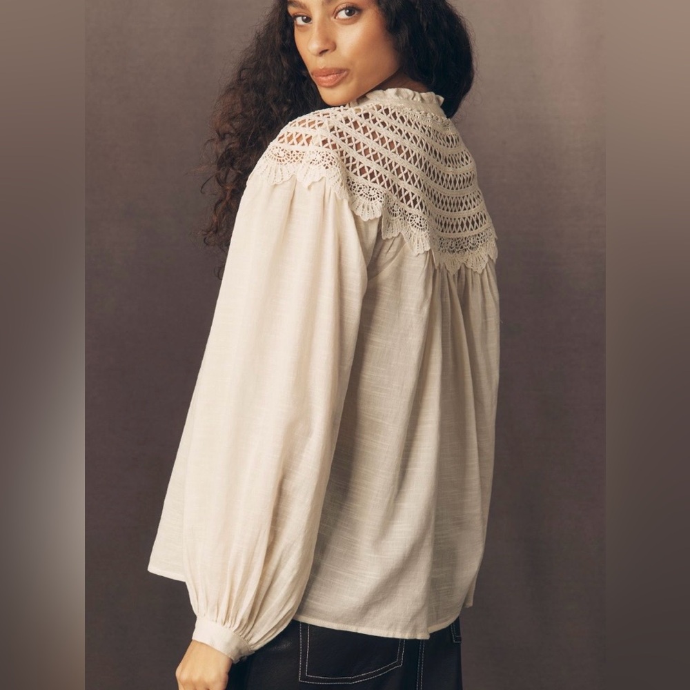 Anthropologie Pilcro Lace Yoke Peasant Blouse Medium NWT - Picture 3 of 10